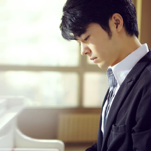 动漫美女姐姐姐免费裸装
